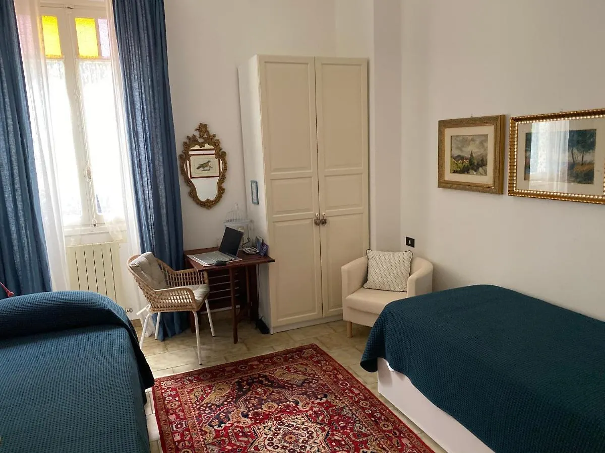 Lungomare Portoturistico Bed & Breakfast Chiavari